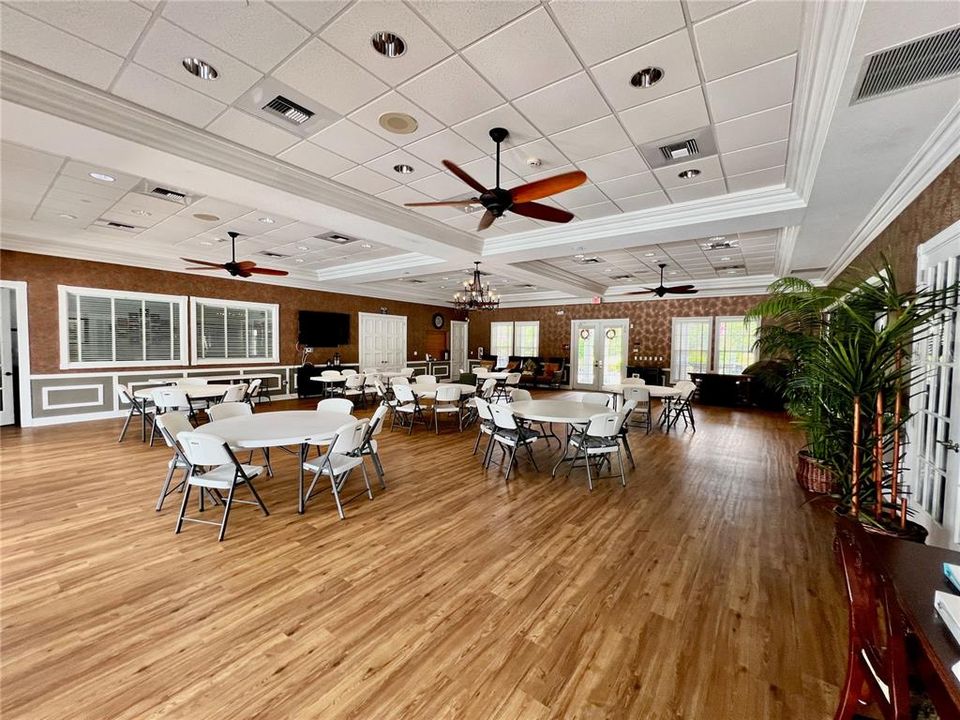 На продажу: $195,000 (2 спален, 2 ванн, 1268 Квадратных фут)