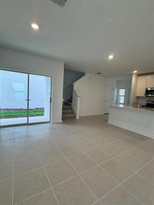 В аренду: $2,600 (3 спален, 2 ванн, 1782 Квадратных фут)