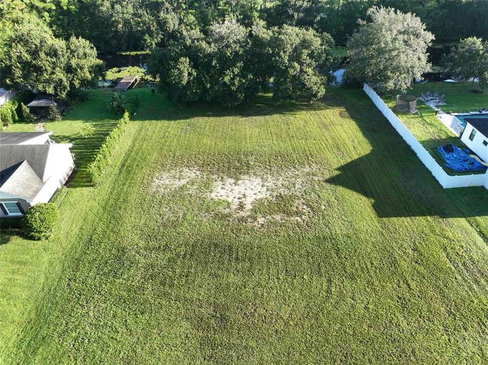 待售: $350,000 (0.97 acres)