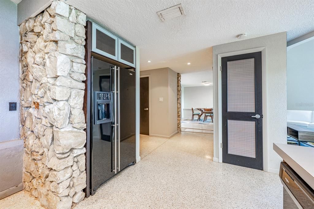 For Sale: $690,000 (3 beds, 2 baths, 1950 Square Feet)