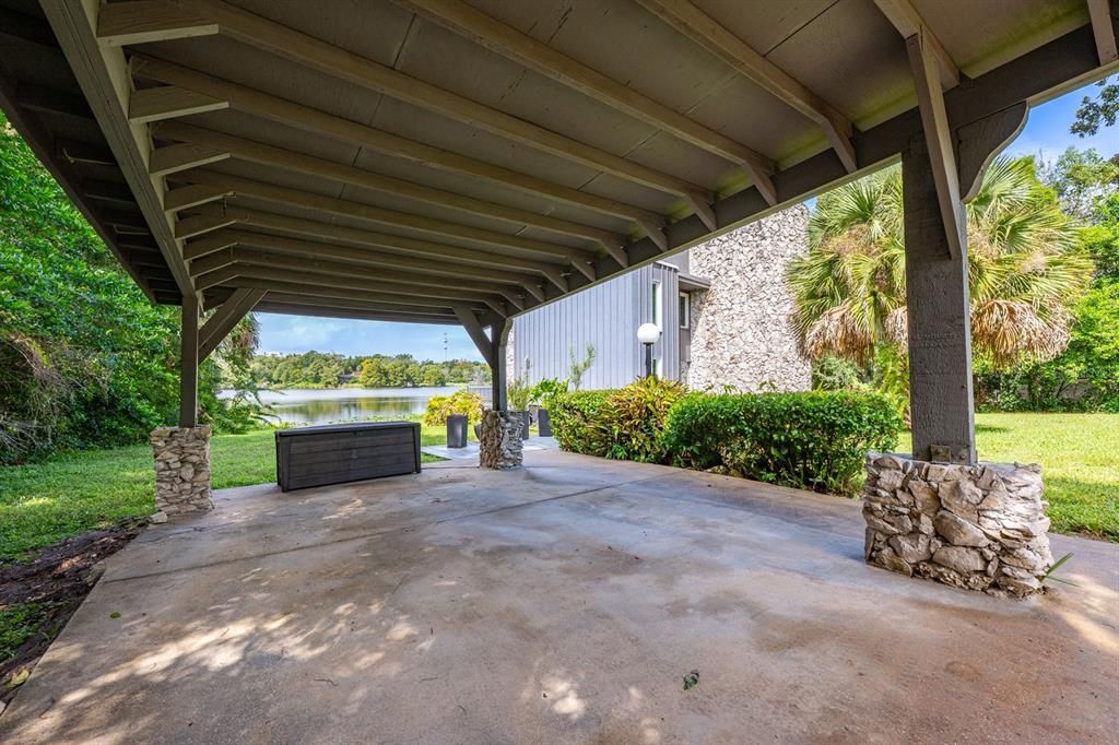 For Sale: $690,000 (3 beds, 2 baths, 1950 Square Feet)