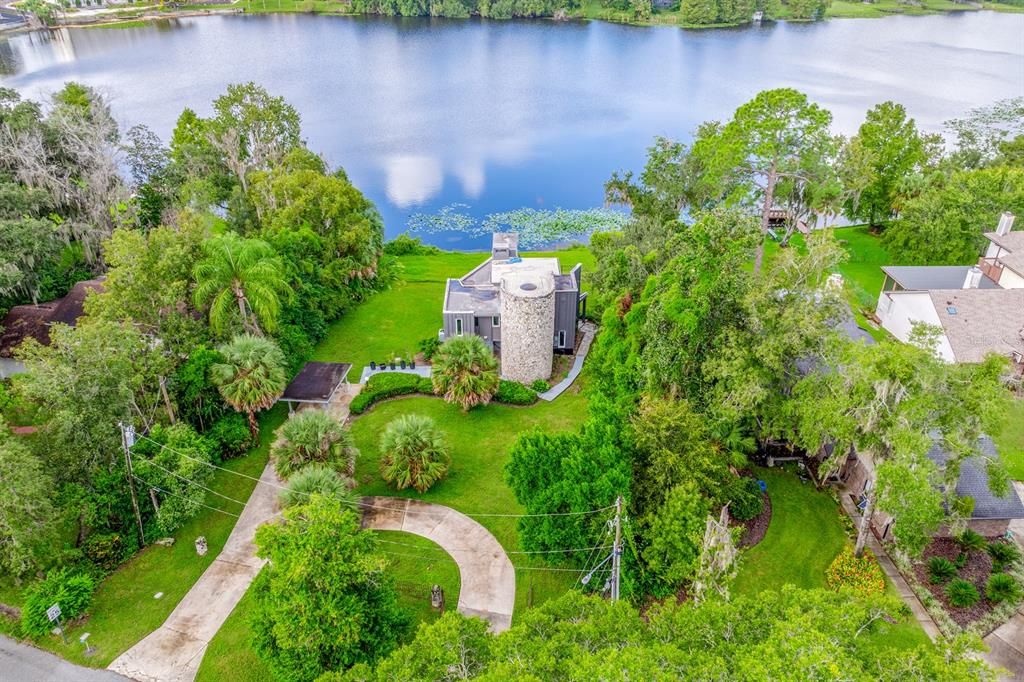 For Sale: $690,000 (3 beds, 2 baths, 1950 Square Feet)