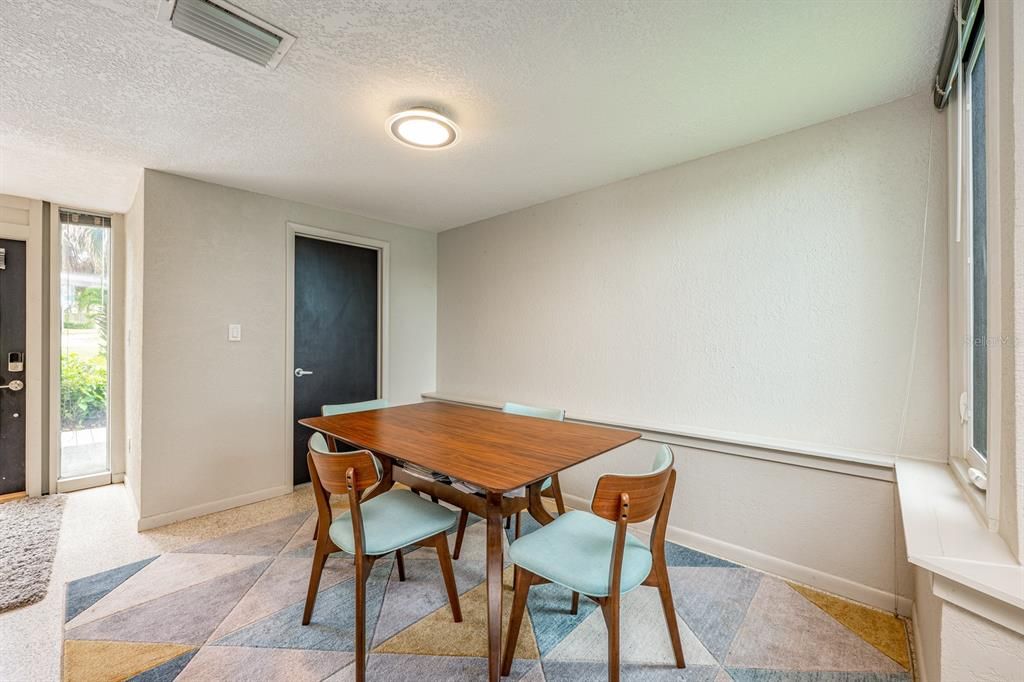 For Sale: $690,000 (3 beds, 2 baths, 1950 Square Feet)