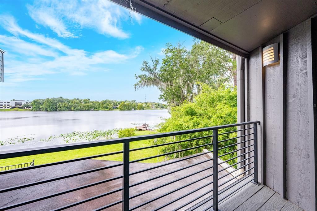 For Sale: $690,000 (3 beds, 2 baths, 1950 Square Feet)