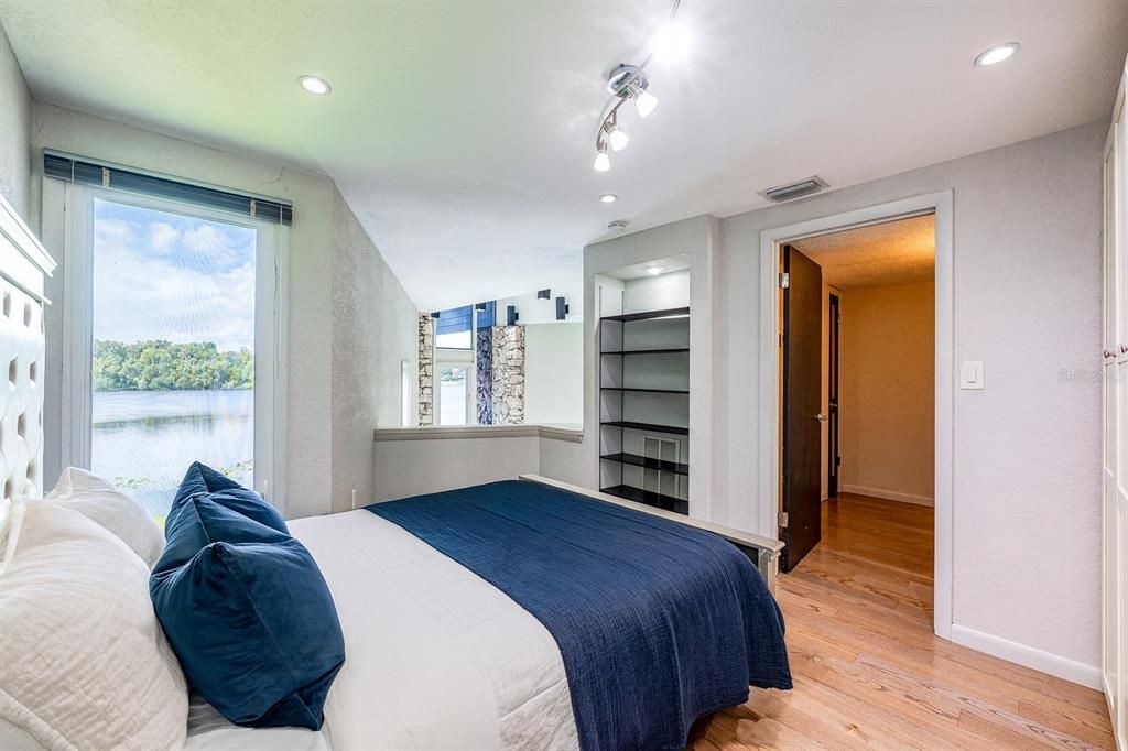 For Sale: $690,000 (3 beds, 2 baths, 1950 Square Feet)