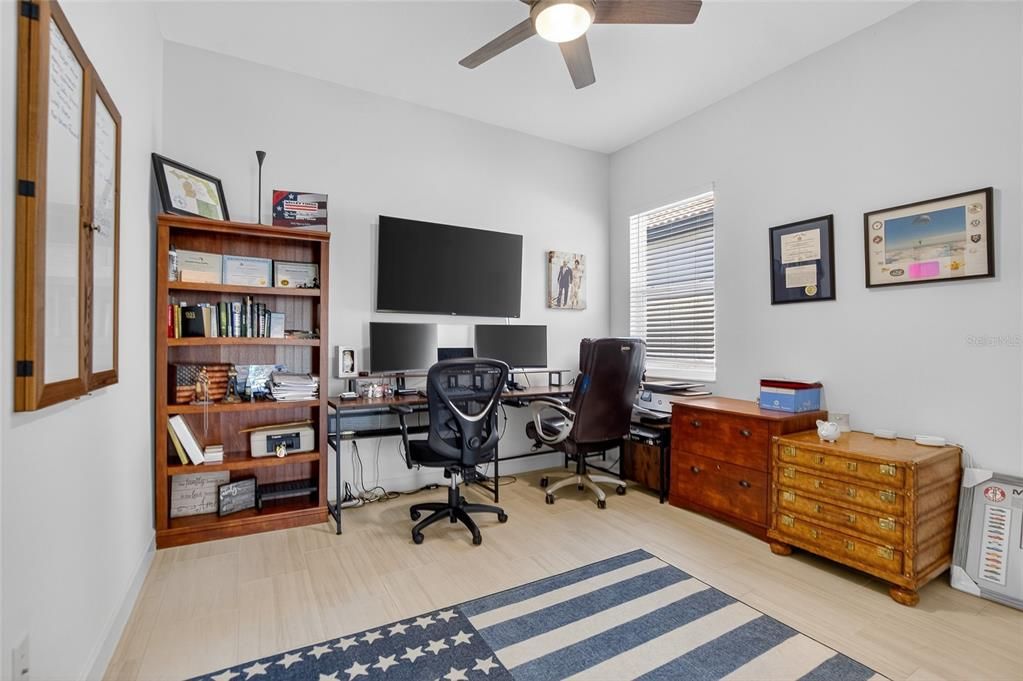 Active With Contract: $649,400 (4 beds, 3 baths, 2856 Square Feet)