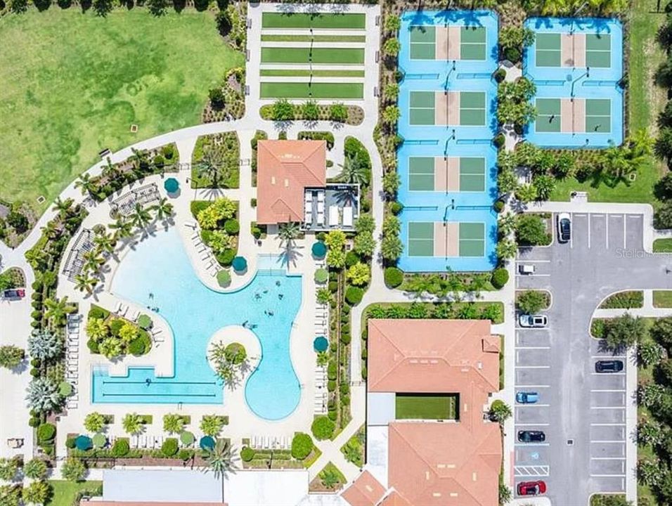 Active With Contract: $649,400 (4 beds, 3 baths, 2856 Square Feet)