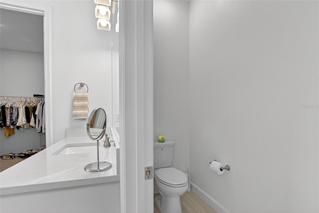 Active With Contract: $649,400 (4 beds, 3 baths, 2856 Square Feet)