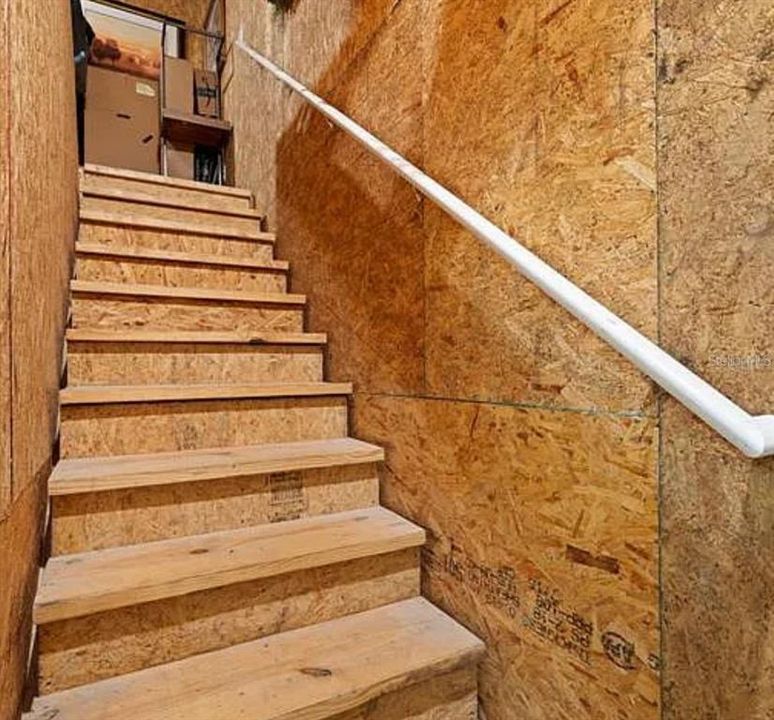 Active With Contract: $649,400 (4 beds, 3 baths, 2856 Square Feet)