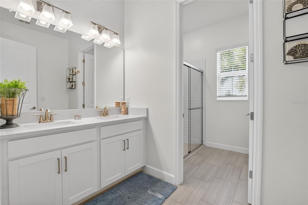 Active With Contract: $649,400 (4 beds, 3 baths, 2856 Square Feet)