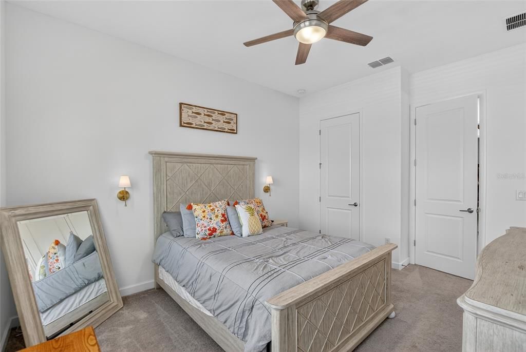 Active With Contract: $649,400 (4 beds, 3 baths, 2856 Square Feet)