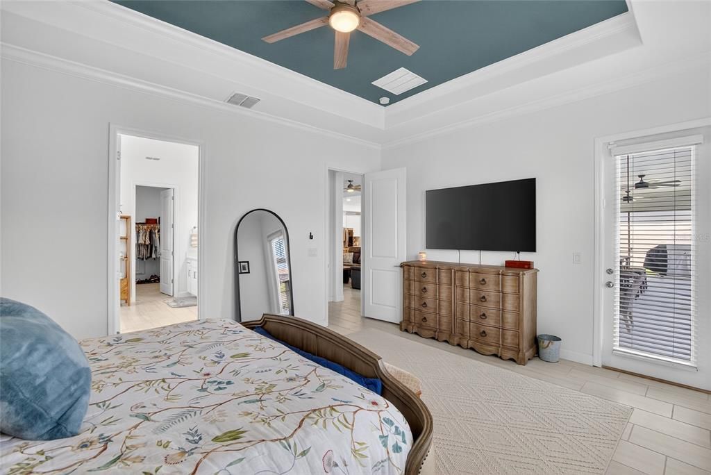 Active With Contract: $649,400 (4 beds, 3 baths, 2856 Square Feet)