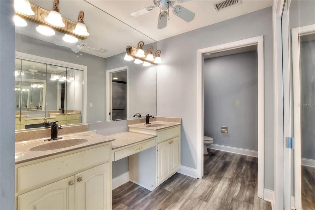 待售: $217,500 (3 贝兹, 3 浴室, 1819 平方英尺)