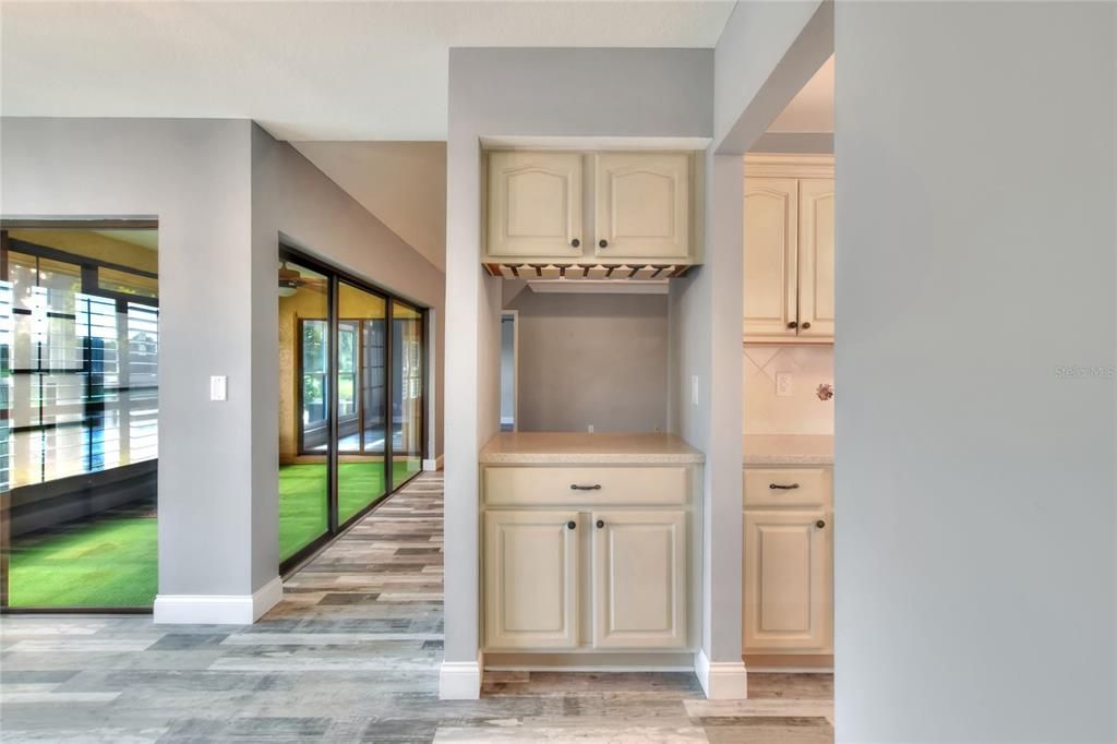 待售: $217,500 (3 贝兹, 3 浴室, 1819 平方英尺)