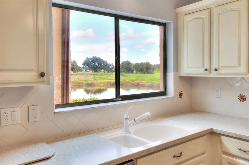 待售: $217,500 (3 贝兹, 3 浴室, 1819 平方英尺)