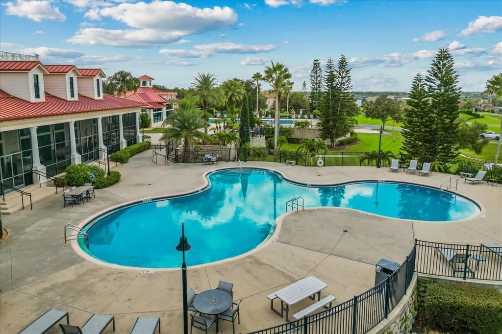 For Sale: $599,000 (4 beds, 3 baths, 2400 Square Feet)