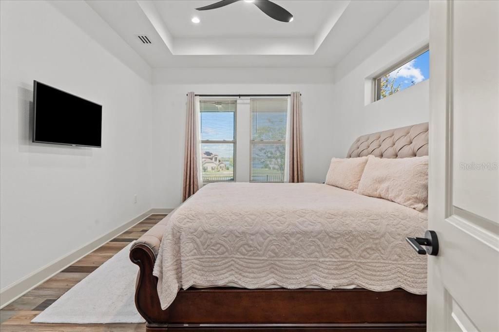 For Sale: $599,000 (4 beds, 3 baths, 2400 Square Feet)