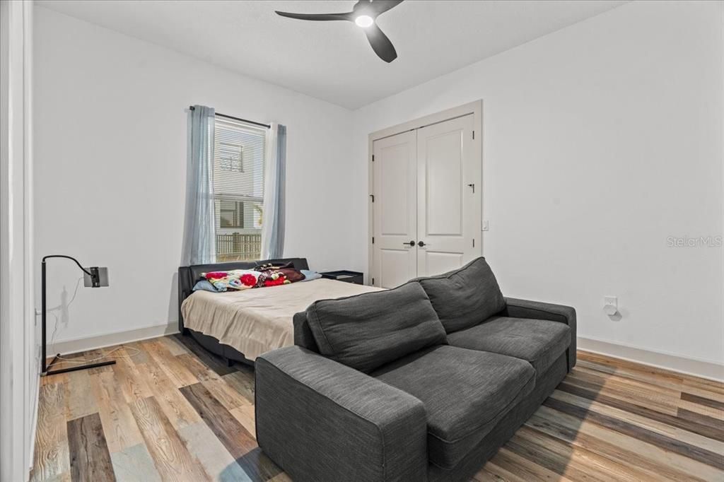 For Sale: $599,000 (4 beds, 3 baths, 2400 Square Feet)