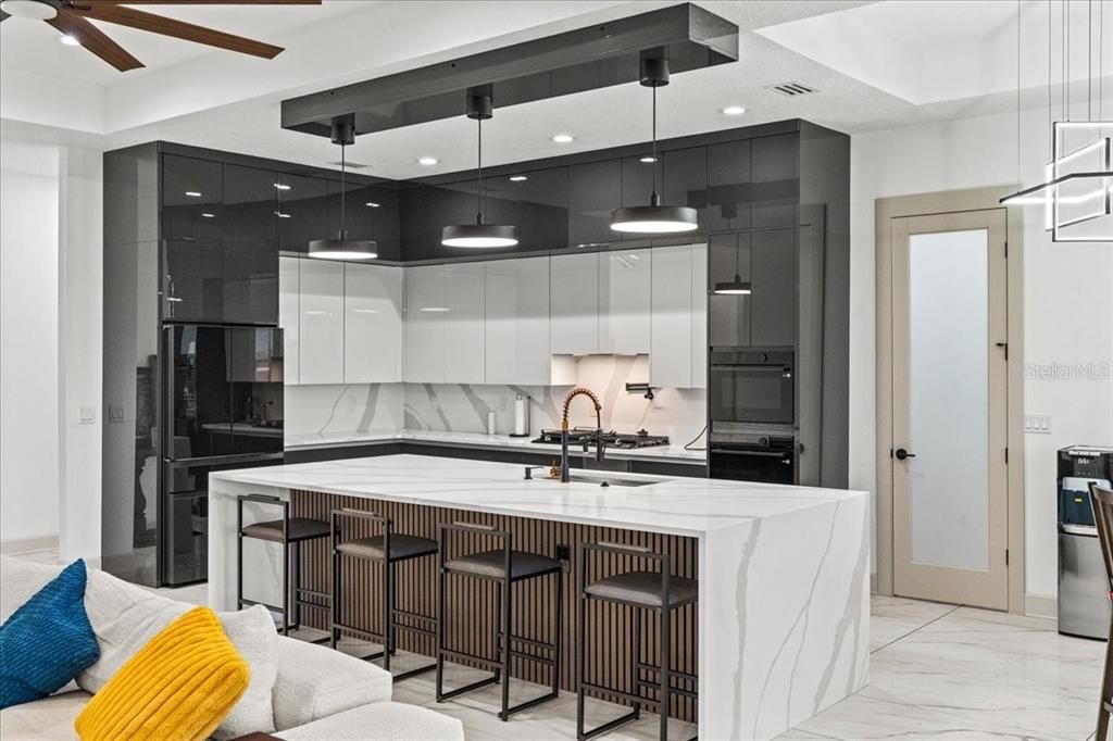 For Sale: $599,000 (4 beds, 3 baths, 2400 Square Feet)