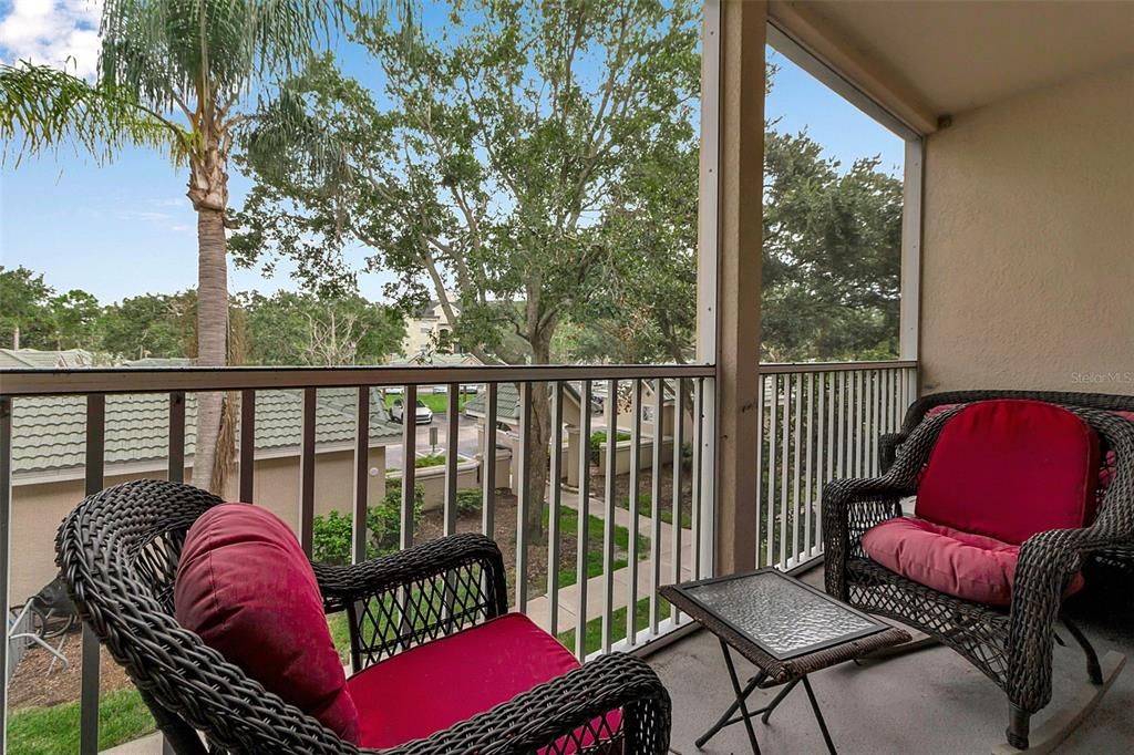 Под контрактом: $189,999 (2 спален, 1 ванн, 1116 Квадратных фут)