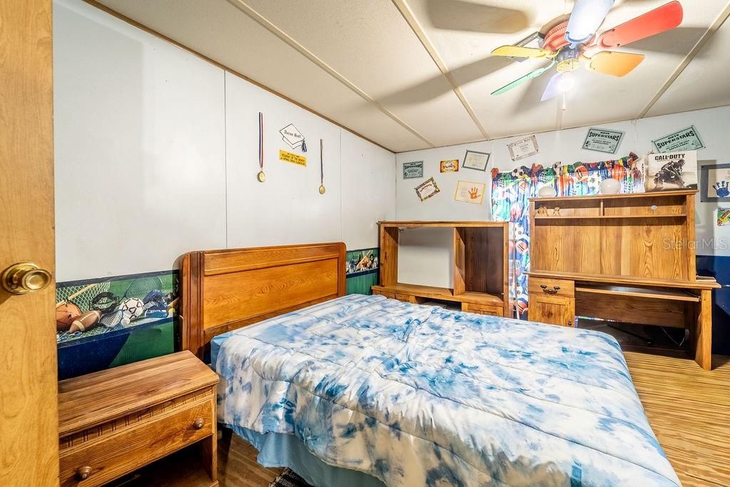 For Sale: $195,000 (4 beds, 2 baths, 1848 Square Feet)