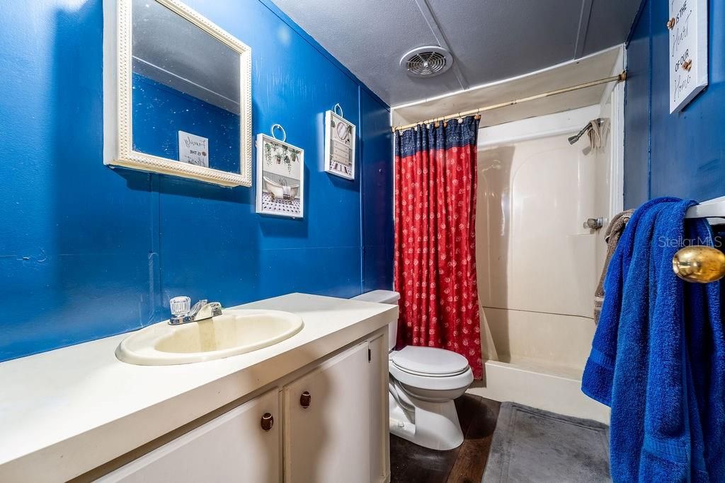 For Sale: $195,000 (4 beds, 2 baths, 1848 Square Feet)