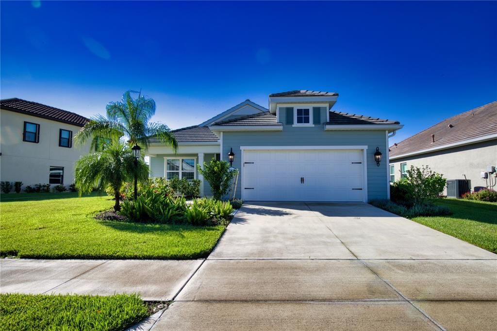 В аренду: $4,200 (3 спален, 2 ванн, 2066 Квадратных фут)