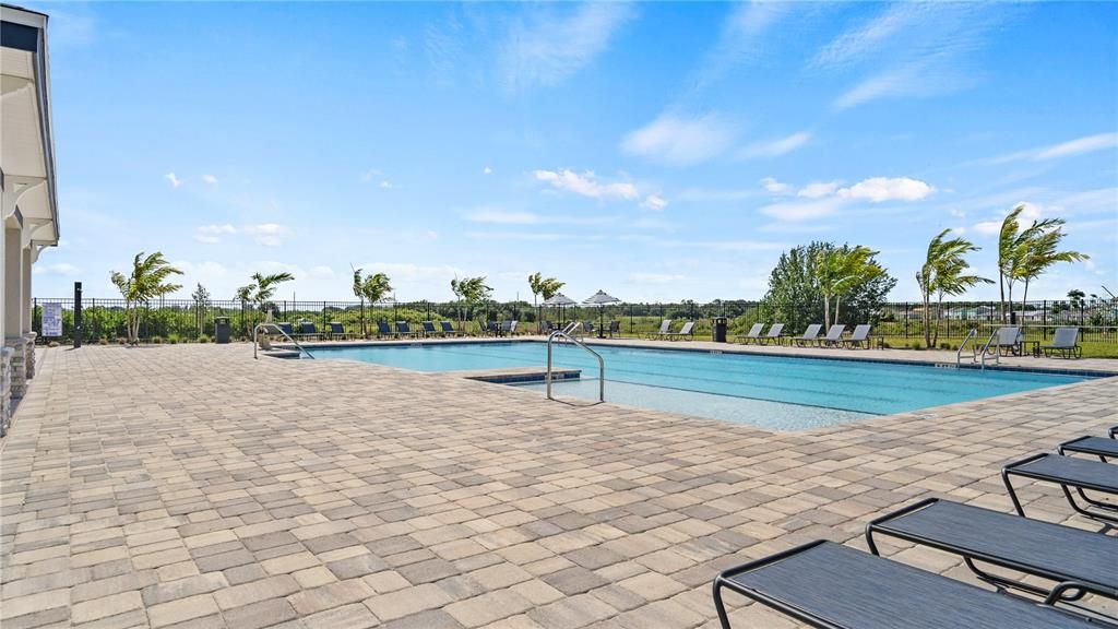 Active With Contract: $327,990 (5 beds, 3 baths, 2451 Square Feet)