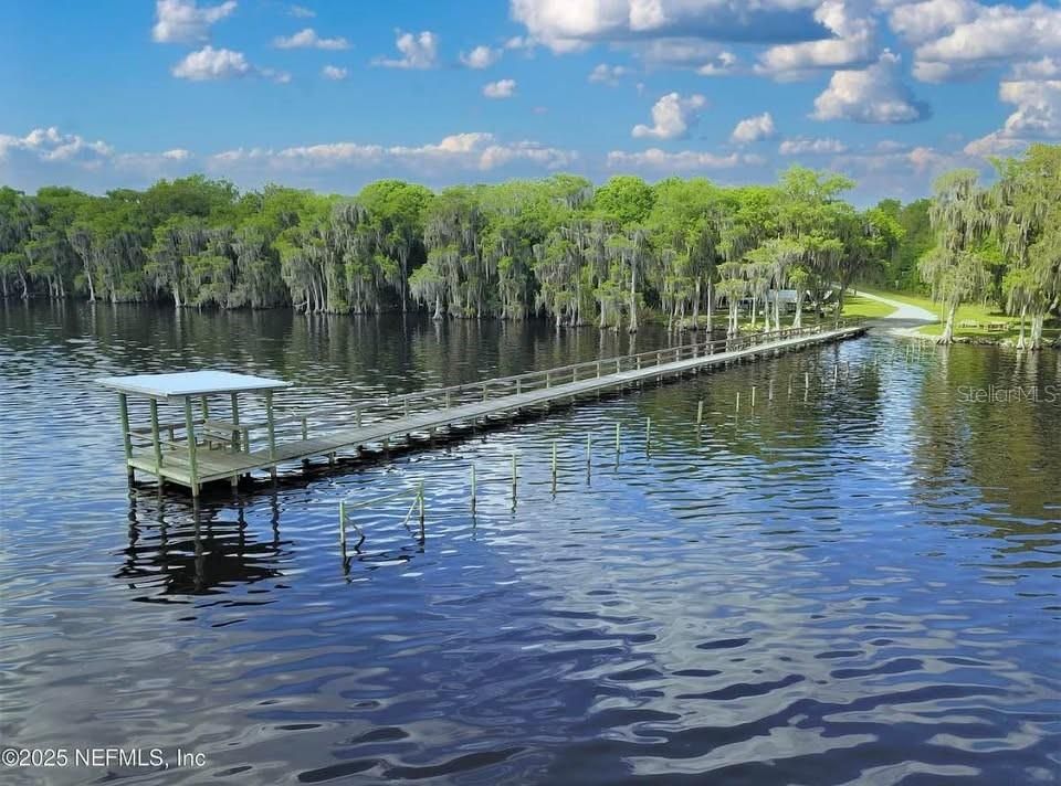 На продажу: $13,999 (0.23 acres)