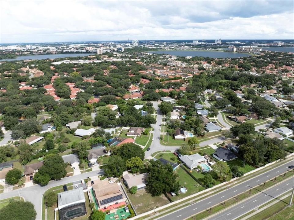 Под контрактом: $515,000 (3 спален, 2 ванн, 1604 Квадратных фут)