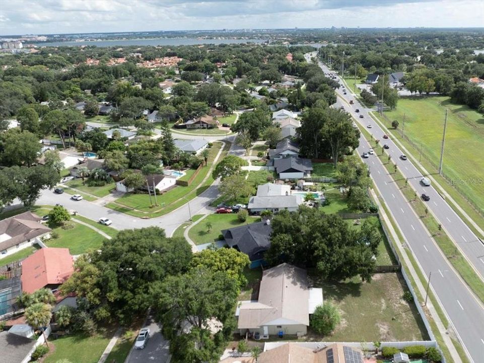 Под контрактом: $515,000 (3 спален, 2 ванн, 1604 Квадратных фут)