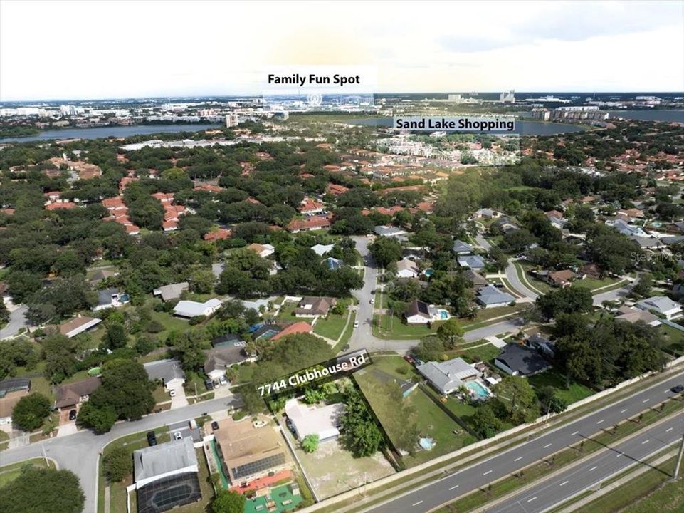 Под контрактом: $515,000 (3 спален, 2 ванн, 1604 Квадратных фут)