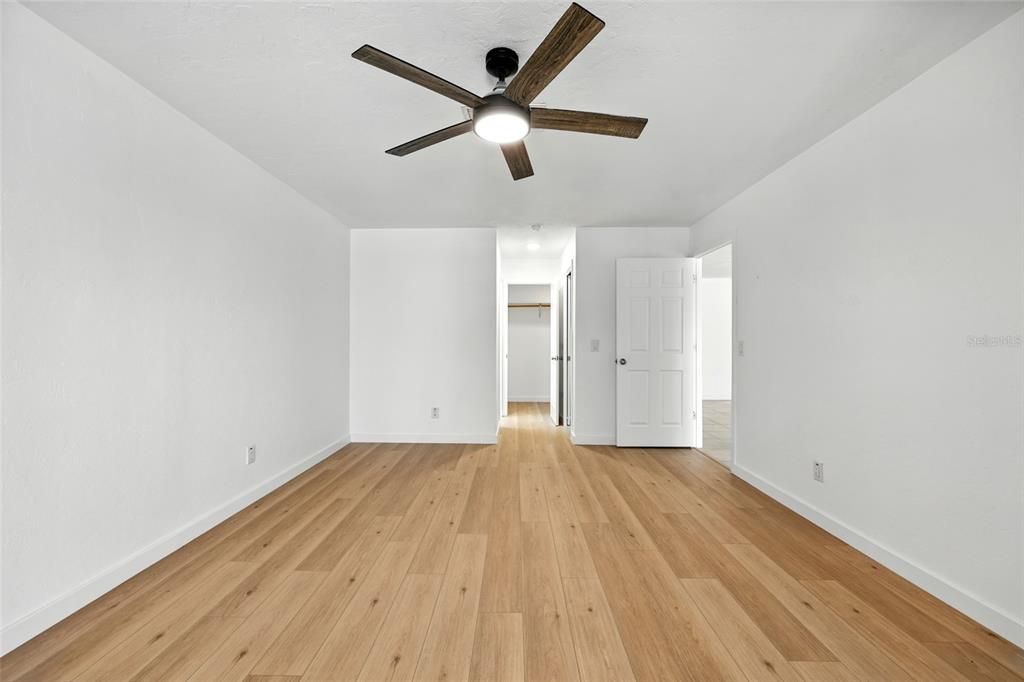 For Sale: $629,900 (2 beds, 2 baths, 1400 Square Feet)