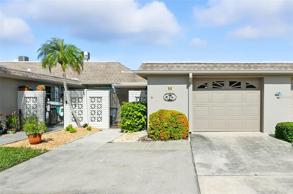 For Sale: $629,900 (2 beds, 2 baths, 1400 Square Feet)