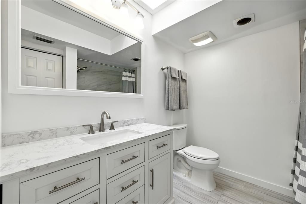 For Sale: $629,900 (2 beds, 2 baths, 1400 Square Feet)