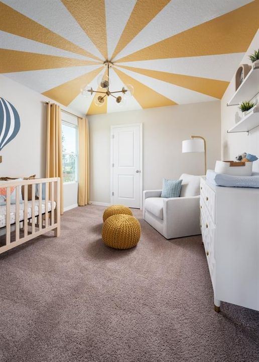 合同活跃: $444,470 (4 贝兹, 2 浴室, 2226 平方英尺)