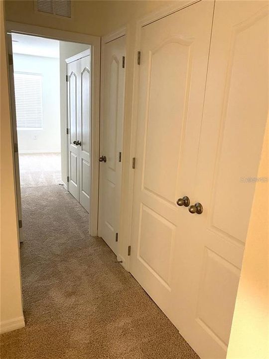 For Rent: $1,750 (3 beds, 2 baths, 1720 Square Feet)