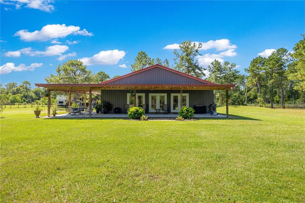 Vendido Recientemente: $439,900 (3 camas, 2 baños, 2256 Pies cuadrados)