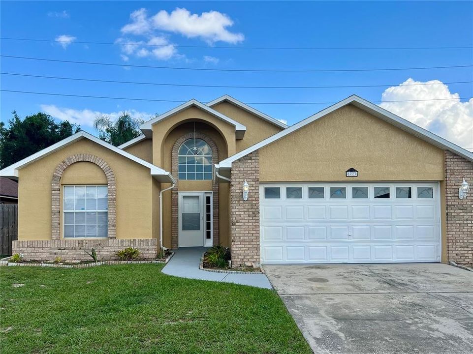 Недавно арендовано: $2,150 (3 спален, 2 ванн, 1344 Квадратных фут)