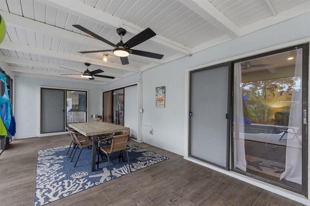 Active With Contract: $897,000 (5 beds, 3 baths, 2136 Square Feet)