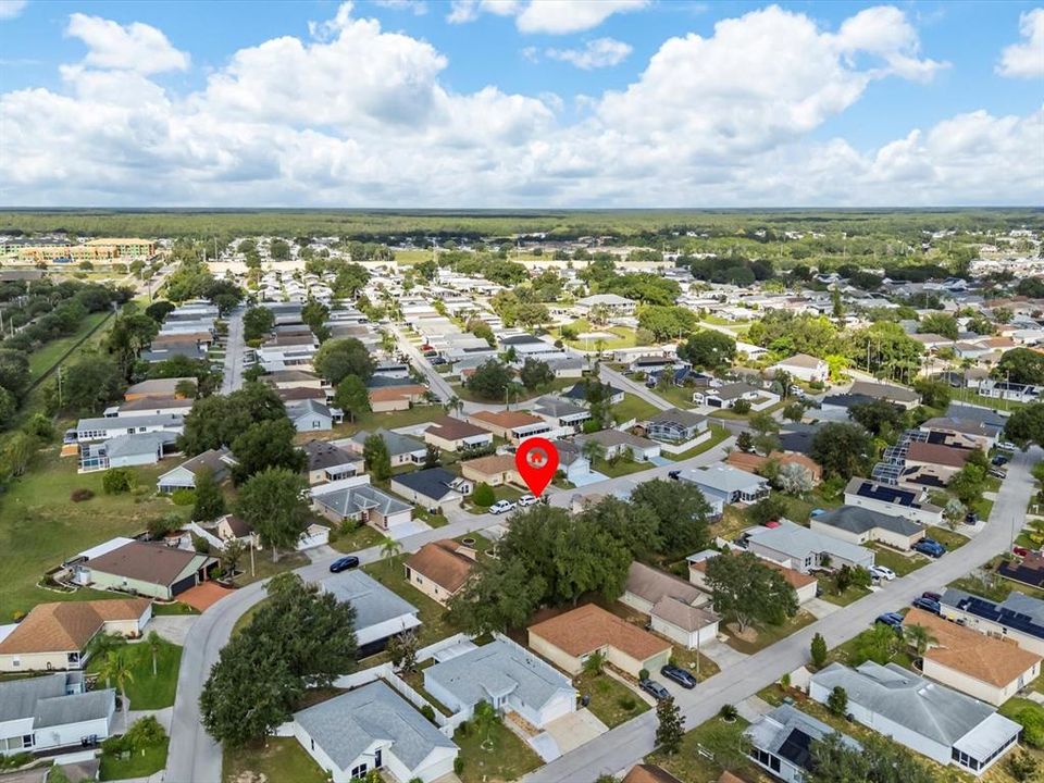 Active With Contract: $290,000 (3 beds, 2 baths, 1424 Square Feet)