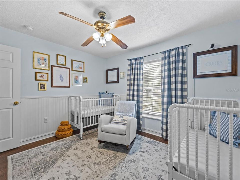 Active With Contract: $290,000 (3 beds, 2 baths, 1424 Square Feet)