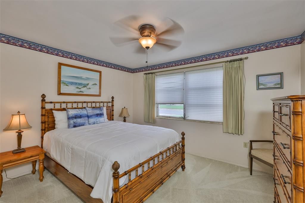 Active With Contract: $239,900 (2 beds, 2 baths, 1402 Square Feet)