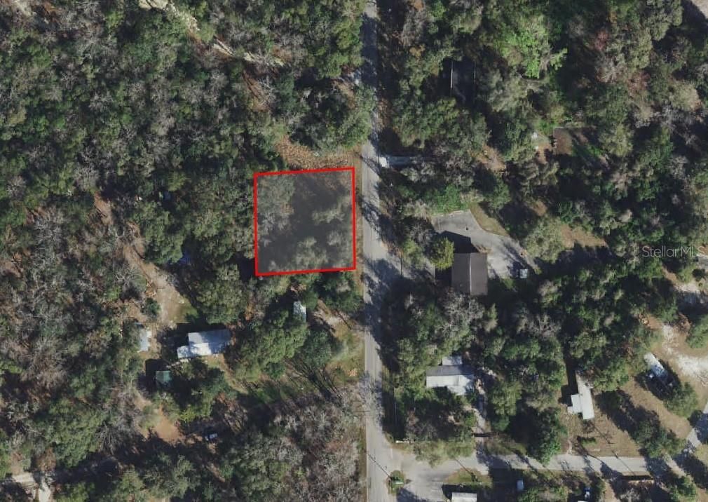 最近售出: $11,000 (0.34 acres)