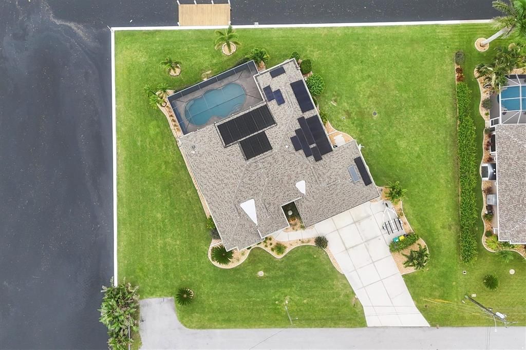 For Sale: $1,000,000 (3 beds, 2 baths, 2171 Square Feet)