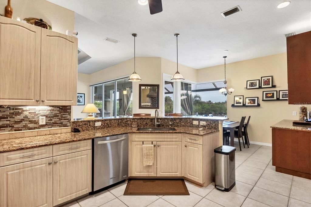 For Sale: $1,000,000 (3 beds, 2 baths, 2171 Square Feet)