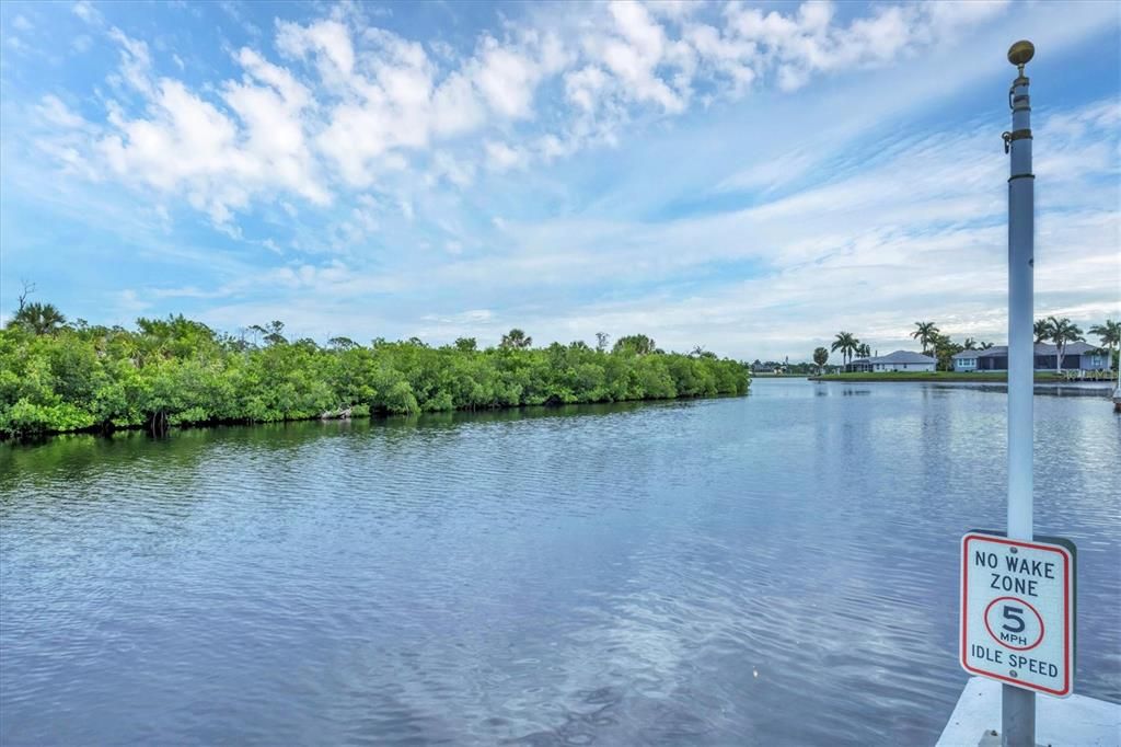 For Sale: $1,000,000 (3 beds, 2 baths, 2171 Square Feet)
