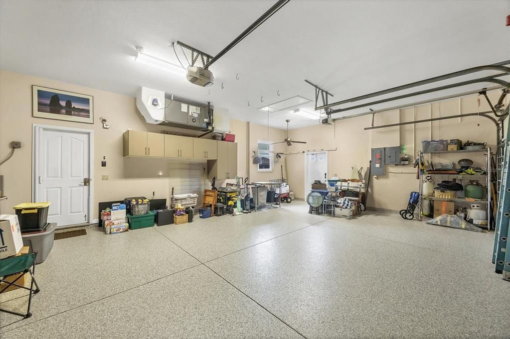 For Sale: $1,000,000 (3 beds, 2 baths, 2171 Square Feet)