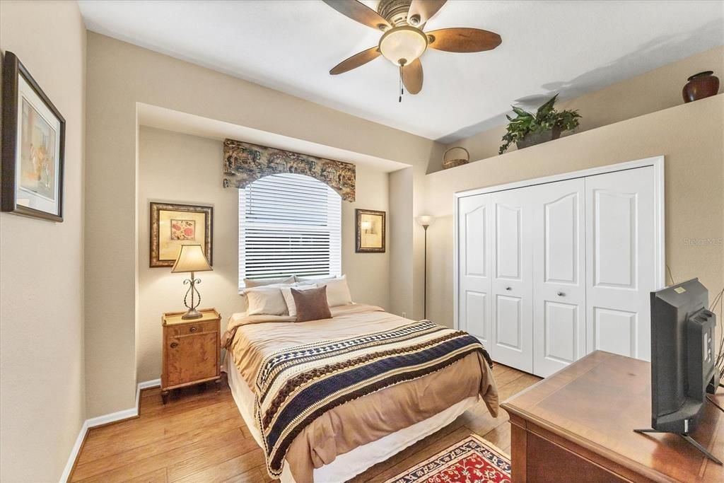 For Sale: $1,000,000 (3 beds, 2 baths, 2171 Square Feet)