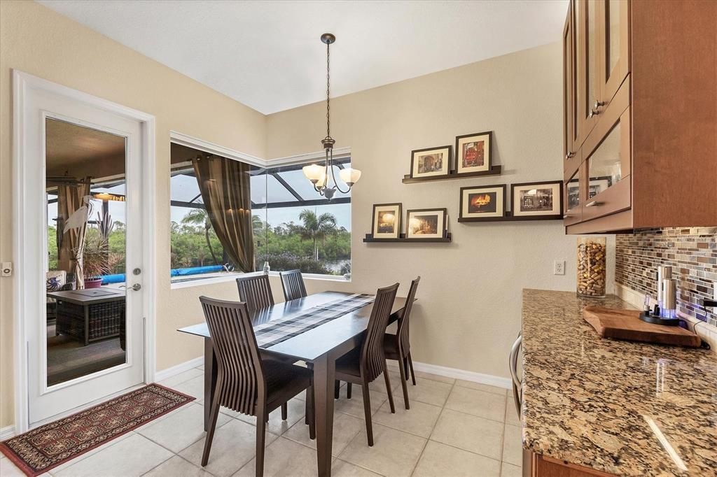 For Sale: $1,000,000 (3 beds, 2 baths, 2171 Square Feet)